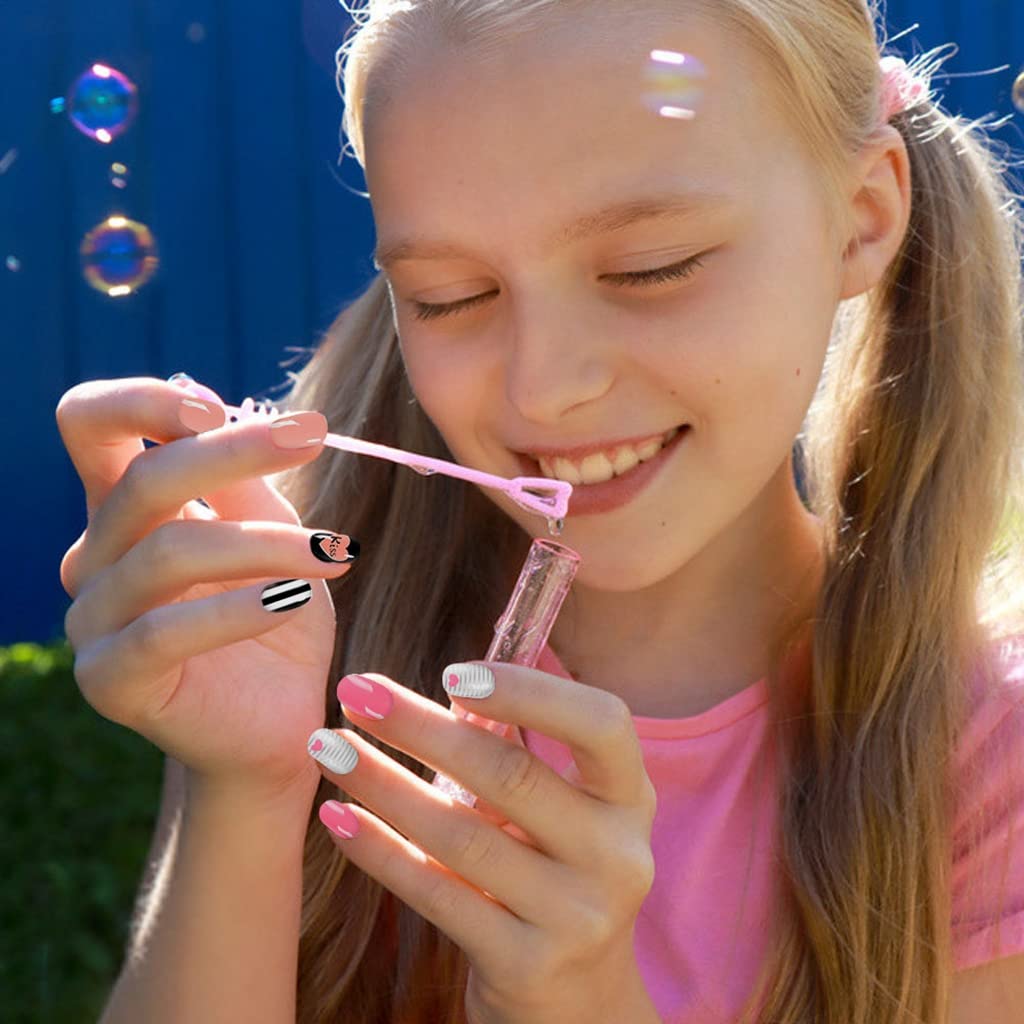 MAYCREATE 120 Pieces Girls Press on Nails Fake Nails Artificial Nails Children Full Cover Short False Fingernails for Girls Kids Nail Design Decoration (NT 30-1) MAYCREATE 120 Pieces Girls Press on Nails Fake Nails Artificial Nails Children Full Cover Short False Fingernails for Girls Kids Nail Design Decoration (NT 30-1)